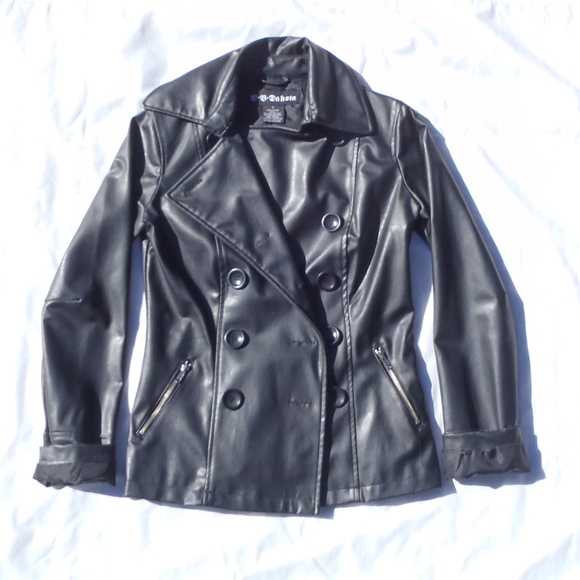 BB Dakota Jackets & Blazers - 🦋 3/$15 - BB Dakota Faux Leather Jacket